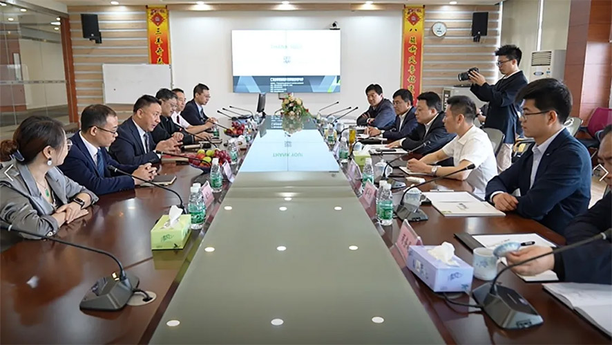 江蘇省睢寧縣委書記蘇偉同志一行蒞臨粵銘激光集團(tuán)考察 推動(dòng)粵銘集團(tuán)睢寧智能制造生產(chǎn)中心建設(shè)等項(xiàng)目加速發(fā)展 江蘇省睢寧縣委書記蘇偉同志一行蒞臨粵銘激光集團(tuán)考察 推動(dòng)粵銘集團(tuán)睢寧智能制造生產(chǎn)中心建設(shè)等項(xiàng)目加速發(fā)展