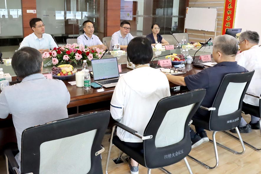 中國機床工具工業(yè)協(xié)會行業(yè)發(fā)展委員會王旭主任一行 蒞臨粵銘激光集團考察調(diào)研 中國機床工具工業(yè)協(xié)會行業(yè)發(fā)展委員會王旭主任一行 蒞臨粵銘激光集團考察調(diào)研