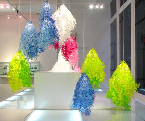 激光切割設(shè)備切割紙張